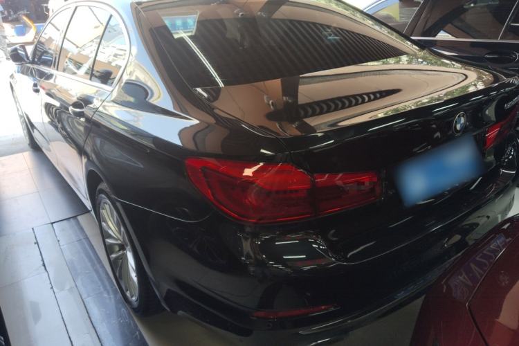 Used BMW 5 Series 2019 Facelifted 530Li Leading Edition Luxury Package