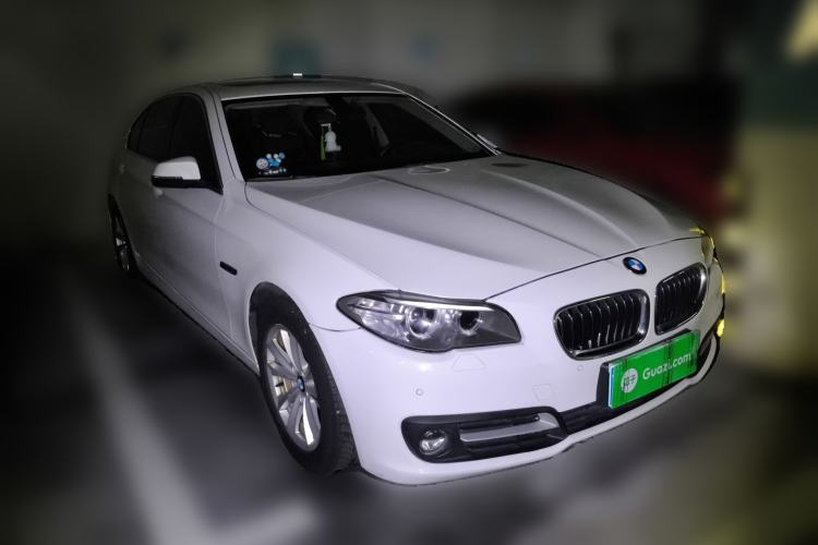 Used BMW 5 Series 2014 520Li Elegant Model
