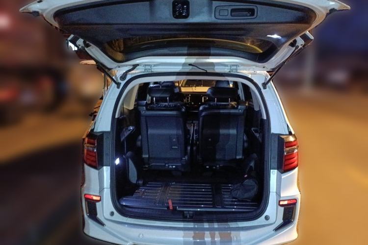 Used Honda Elysion 2019 2.0L Hybrid Luxury Edition