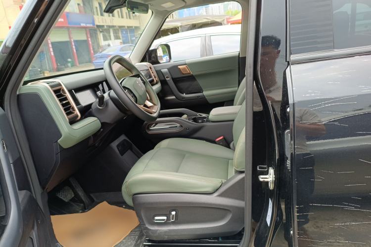 Used iCAR 03 2024 501km Two-Wheel Drive Long-Range Yuechao Edition Left Front Seat