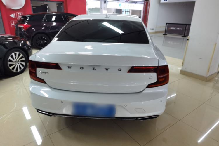 Used Volvo S90 2017 T4 Zhiyuan Edition