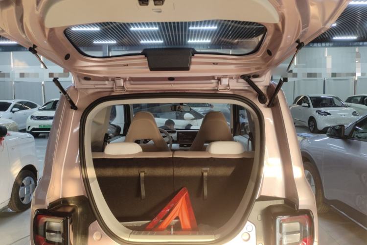 Used Geely Galaxy Panda 2025 210 km – Yuanqi Bear