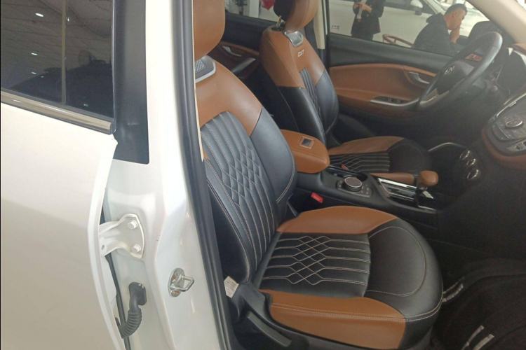 Used Soueast DX7 2018 1.5T Automatic Glory Edition