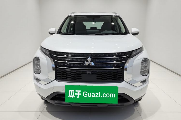 Used Mitsubishi Outlander 2023 1.5T CVT Two-Wheel Drive Luxury Edition 5 Seats Front