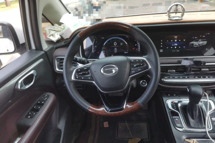 Used GAC Trumpchi M6 2021 PRO 270T DCT Luxury Edition
