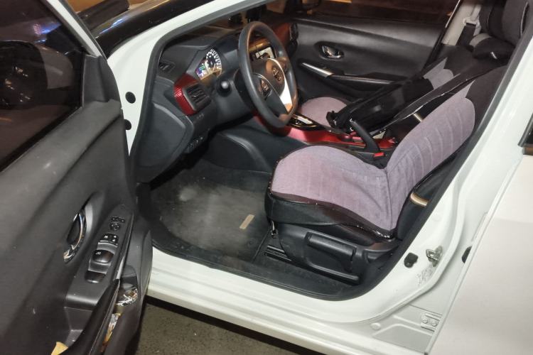 Used Nissan Lannia 2016 1.6L CVT Smart Cool Edition