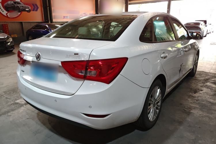 Used Buick GT 2017 15N Automatic Elite Version
