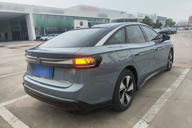 Used Volkswagen ID.7 VIZZION 2024 AIR model Rear Right 45 Deg