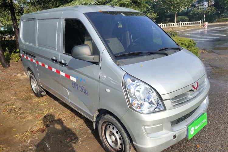 Used Wuling Rongguang S 2023 1.5L Basic Enclosed-Window Vehicle 2 Seats
