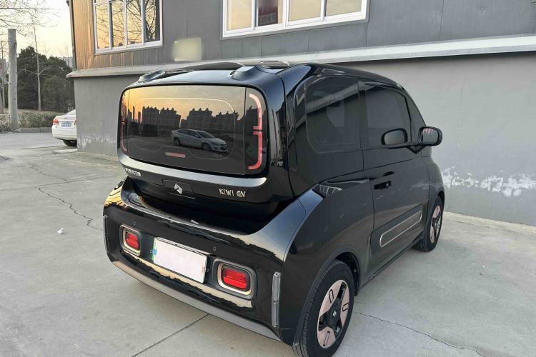 Used Baojun KiWi EV 2021 Artist Model Ternary Lithium