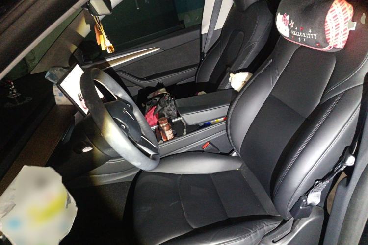 Used Tesla Model Y 2021 Long-Range All-Wheel-Drive Version