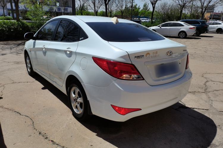 Used Hyundai Verna (older generation) 2014 1.4L Manual Fashion GS Model
