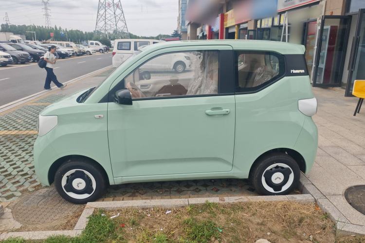 Used Wuling Hongguang MINIEV 2024 3rd Generation 215km Youth Edition