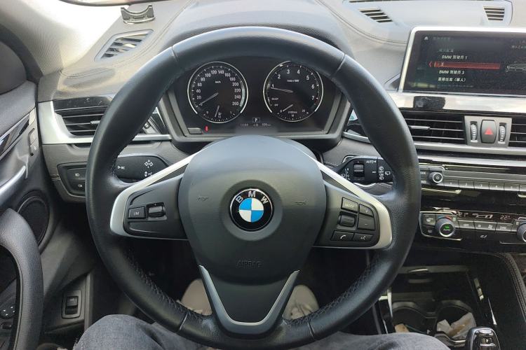 Used BMW X2 2018 sDrive25i Leading Model M Sport Package China V Steering Wheel