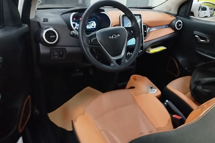 Used Chery Little Ant 2019 4-Seater Smart Edition 35 kWh Center Console