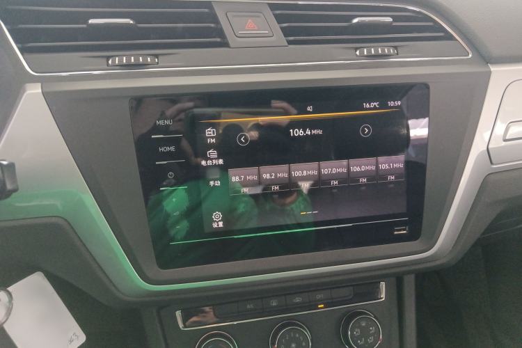 Used Volkswagen Touran 2021 Volkswagen Touran L 280TSI DSG Style Edition 7 Seats
