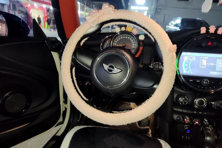 Used MINI MINI 2014 1.2T ONE
