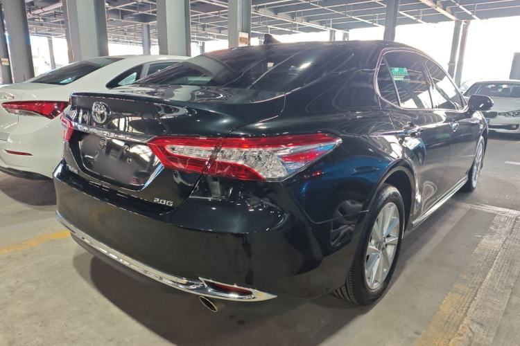 Used Toyota Camry 2023 2.0G Luxury Edition