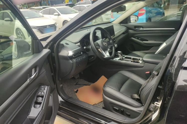 Used Nissan Teana 2022 2.0L XL-TLS Enjoyment Edition Driver Seat