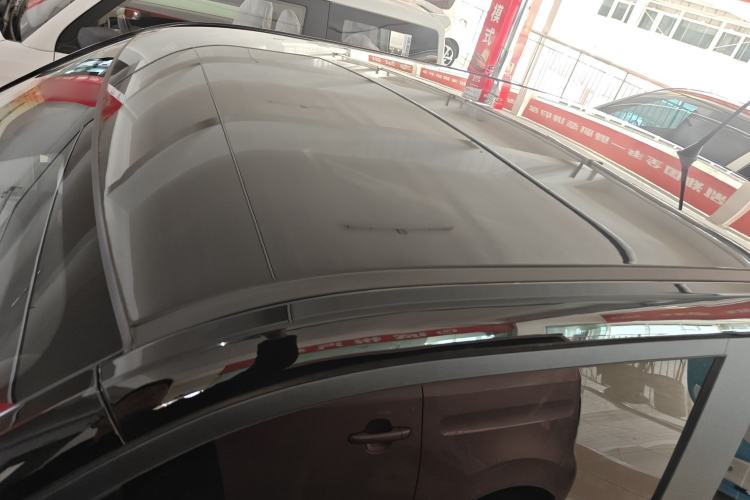 Used Chery QQ Ice Cream 2025 205km Qi Energy Version Roof