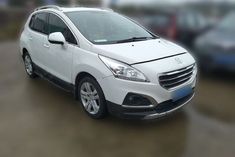 Used Peugeot 3008 2013 2.0L Automatic Trend Edition Front Right 45 Deg