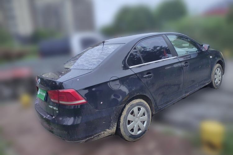 Used Volkswagen Santana 2013 1.6L Manual Fashion Edition Rear Right 45 Deg