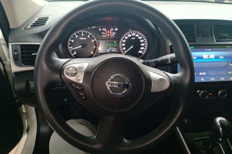 Used Nissan Sylphy 2016 1.6XV CVT Smart Enjoyment Version Steering Wheel