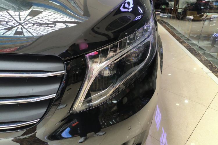 Used Mercedes-Benz Vito 2021 2.0T Business Version 7 Seats Left Front Headlight