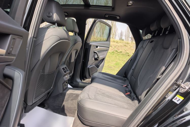 Used Audi Q5L Sportback 2022 Updated 40 TFSI Luxury Edition Interior 2