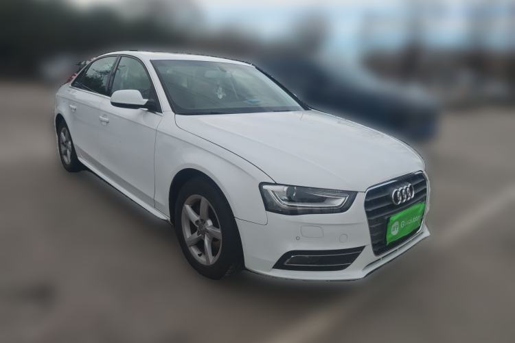 Used Audi A4L 2013 35 TFSI Automatic Standard Model Front Right 45 Deg