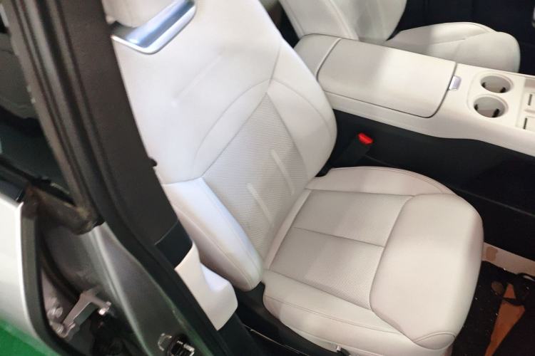 Used XPeng G6 2023 580 Long-Range Pro Right Front Seat