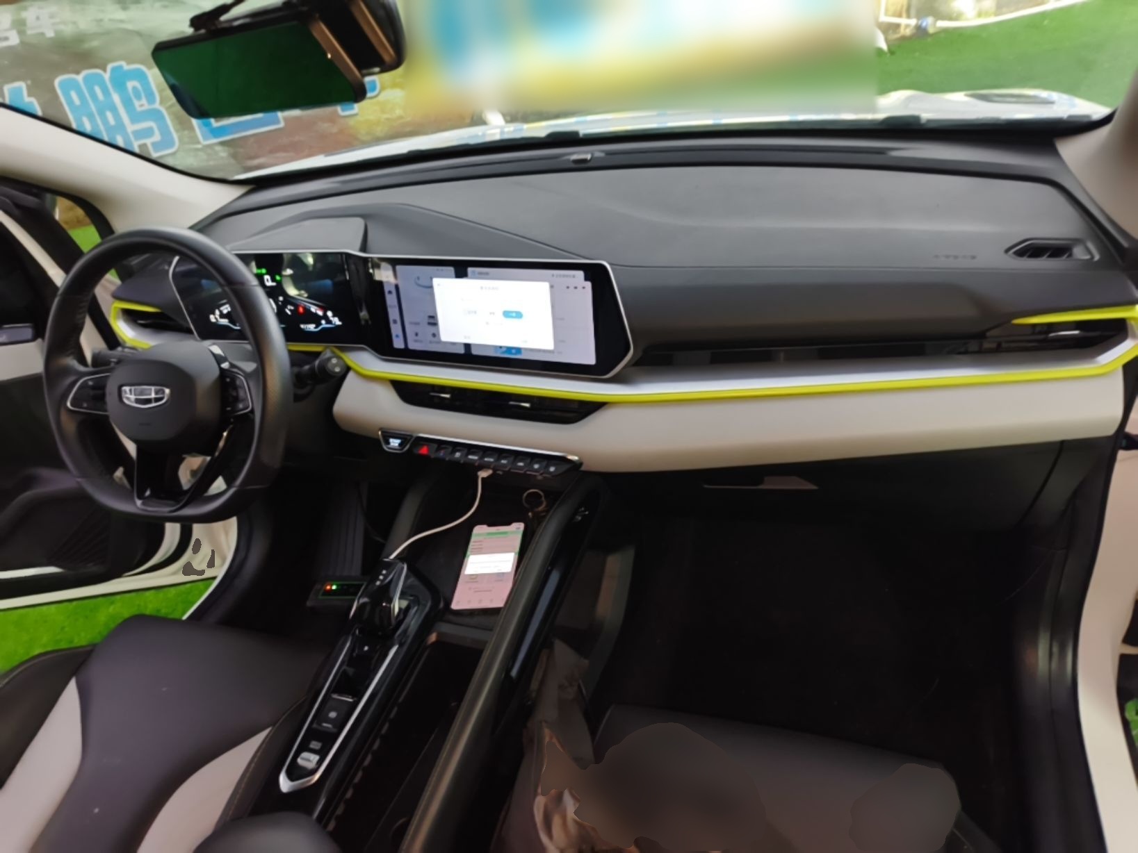 Geely Auto Coolray 2022 Bin Yue COOL 1.5TD DCT Hot Engine Edition — снимка 12