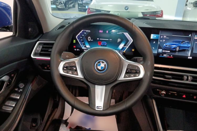 Used BMW i3 2022 eDrive 35 L Steering Wheel