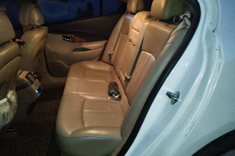 Used Buick LaCrosse 2011 2.4L SIDI Elegant Edition