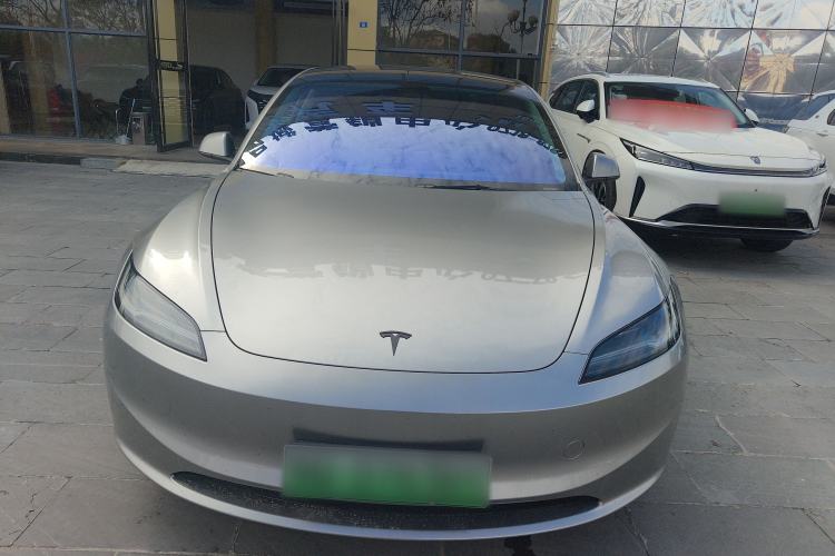 Used Tesla Model 3 2023 Rear-Wheel-Drive Version
