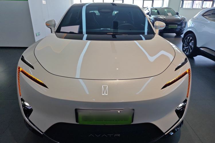 Used Avatr 11 2025 Year Updated Max Extended-Range Version Front