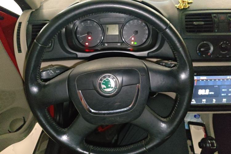 Used Skoda Fabia 2012 1.6L Scout