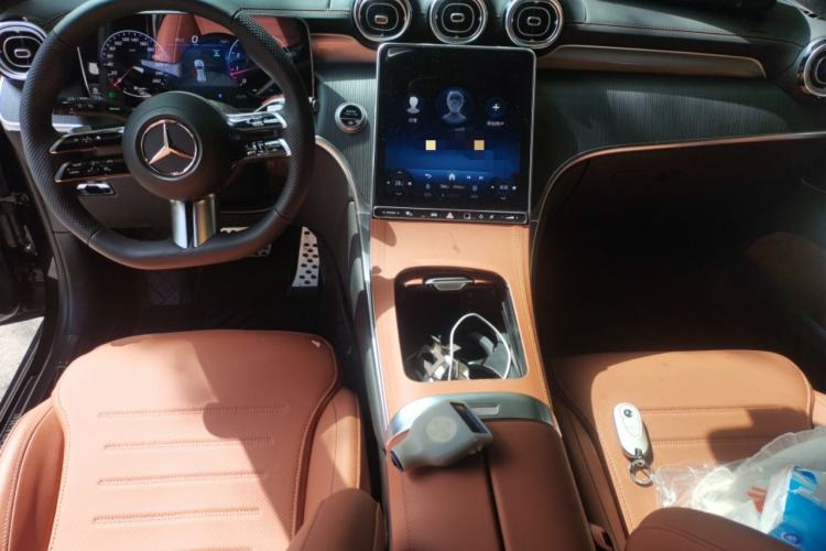 Used Mercedes-Benz GLC 2025 Facelift GLC 260 L 4MATIC Luxury Edition
