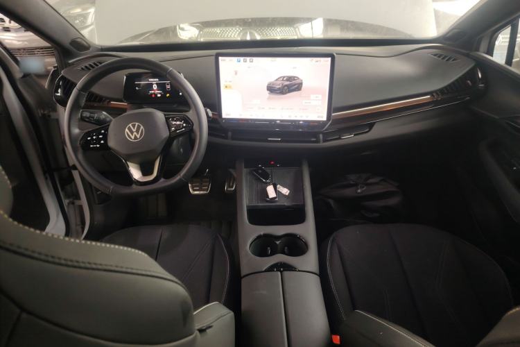 Used Volkswagen ID.UNYX 2024 Pro Long-Range Version

