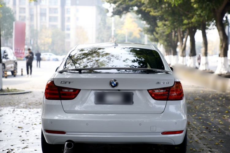 Used BMW 3 Series GT 2013 320i Sport Design Package
