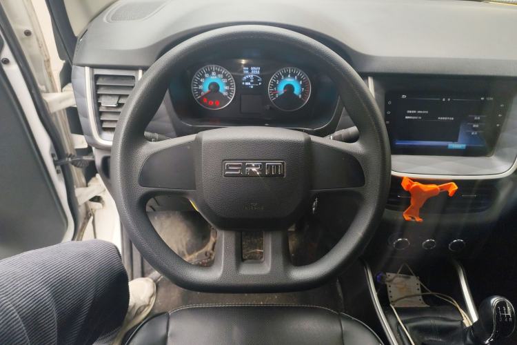 Used Jinbei Gold Hiace M Classic 2024 1.6L Travel Lion Van 2-Seater Steering Wheel