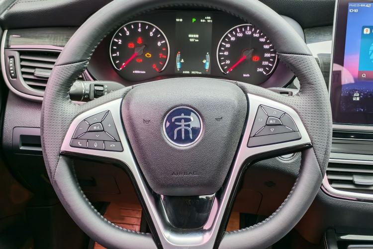 Used BYD Song MAX 2019 1.5T Automatic Smart Connect Prestige Model 6 Seats China VI Standard