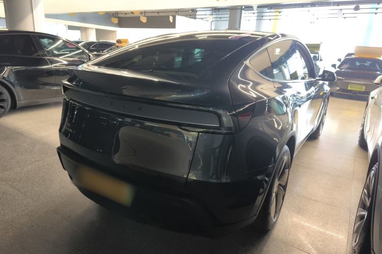 Used Tesla Model Y 2025 Rear-Wheel-Drive Version Rear Right 45 Deg