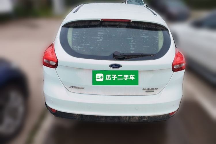 Used Ford Focus 2015 Hatchback EcoBoost 125 Automatic Supreme Style Edition Rear