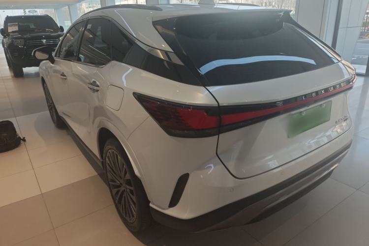 Used Lexus RX 2026 Model 350h Four-Wheel-Drive Chunxiang Edition
