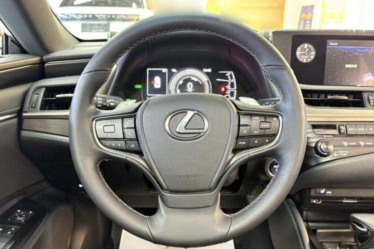Used Lexus ES 2020 300h Premier Edition Steering Wheel