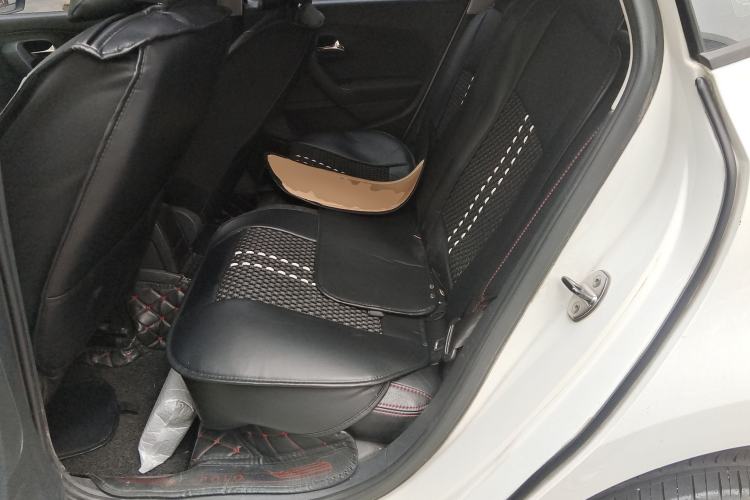 Used Volkswagen Polo 2014 1.4L Automatic Comfort Edition