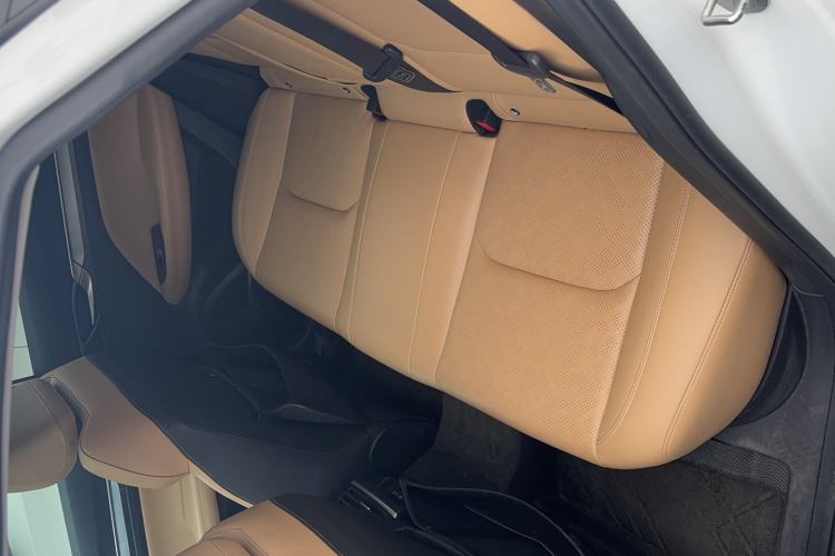 Used Geely Auto Emgrand L HiP 2024 Champion Edition 1.5TD-DHT Pro 100KM Excellence Model Interior 2