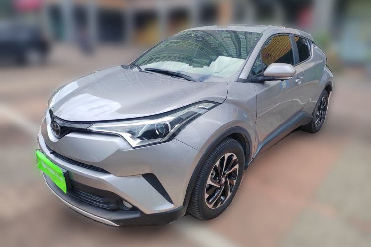 Used Toyota IZOA 2018 2.0L Yichi Version China VI Standard