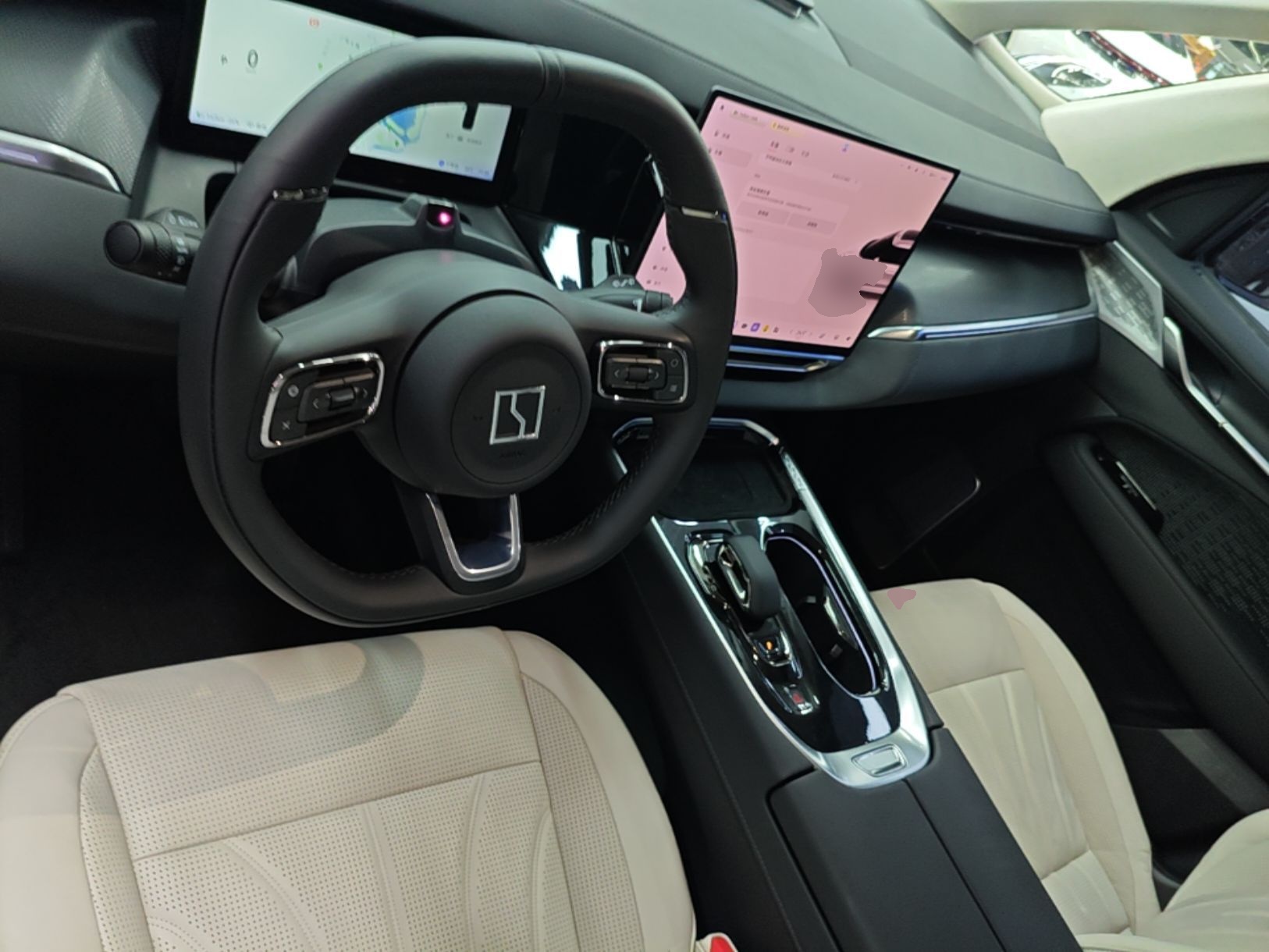 Zeekr 009 2024 GAC Trumpchi — снимка 12